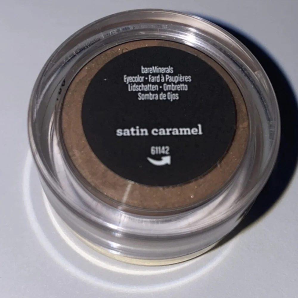 ❇️🧚‍♀️SATIN CARAMEL Bareminerals MINI DISCONTINUED EyeColor NWT